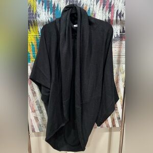 BB Dakota Black Cocoon Cardigan